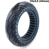 Plná bezdušová pneu 10 x 2,5 (44mm) modrá puntík